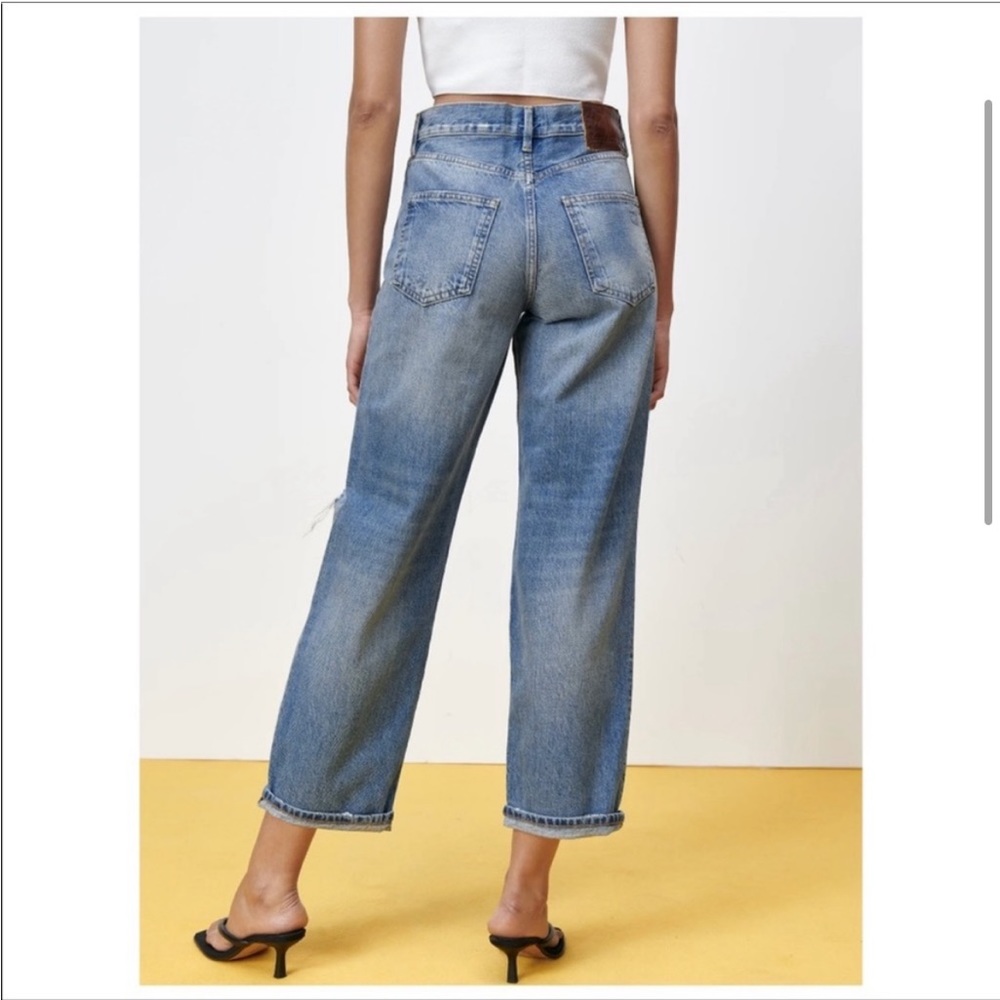 Zara The New Daddy Straight Leg Mid Rise Jeans in Devon Blue - Picture 2 of 11